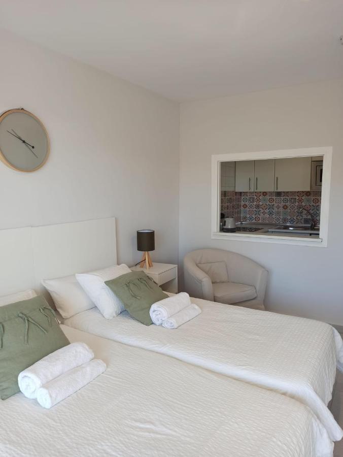 Carihuela Nucleo Cristal Lägenhet Torremolinos Exteriör bild